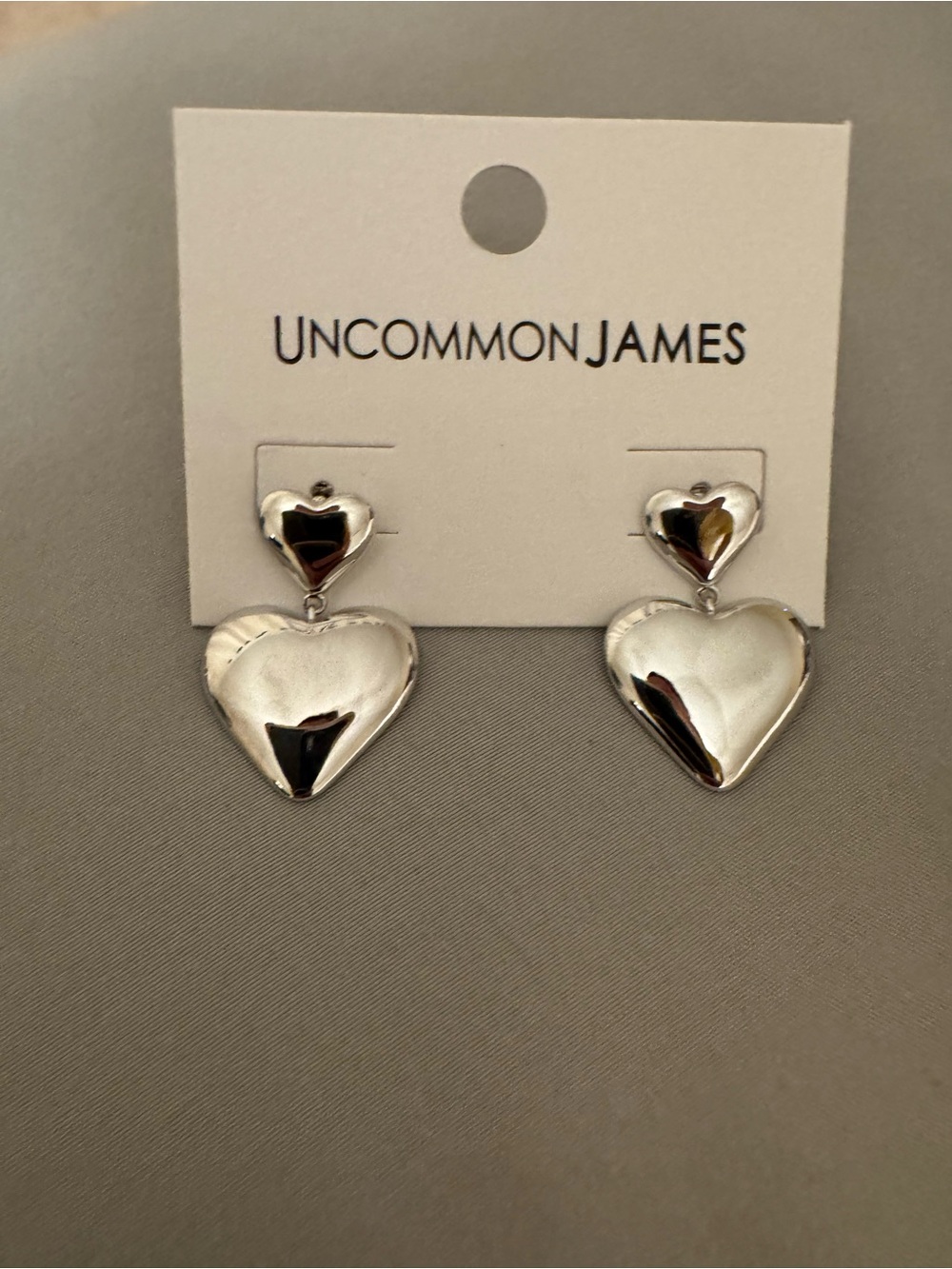 NWT Uncommon James Heart Earrings